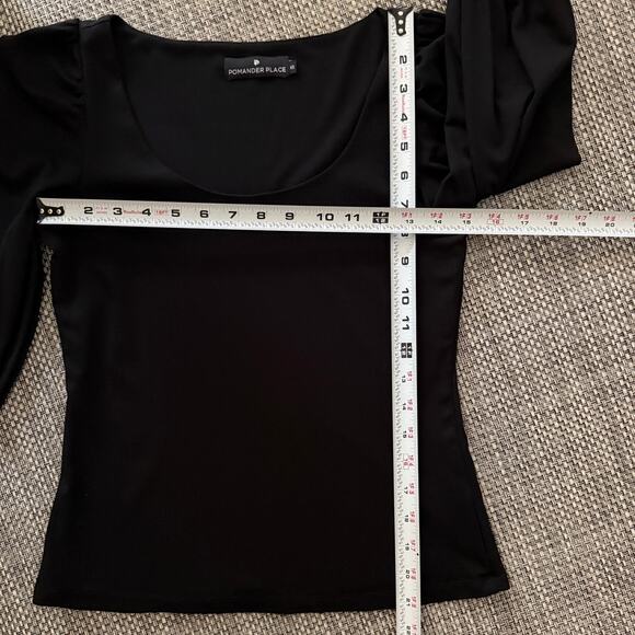 POMANDER PLACE TUCKERNUCK Riley Scoop Neck Puffed Shoulder Bishop Top XS BLACK - Picture 7 of 7
